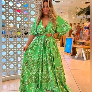NWT FARM Rio Natureza Maxi Dress